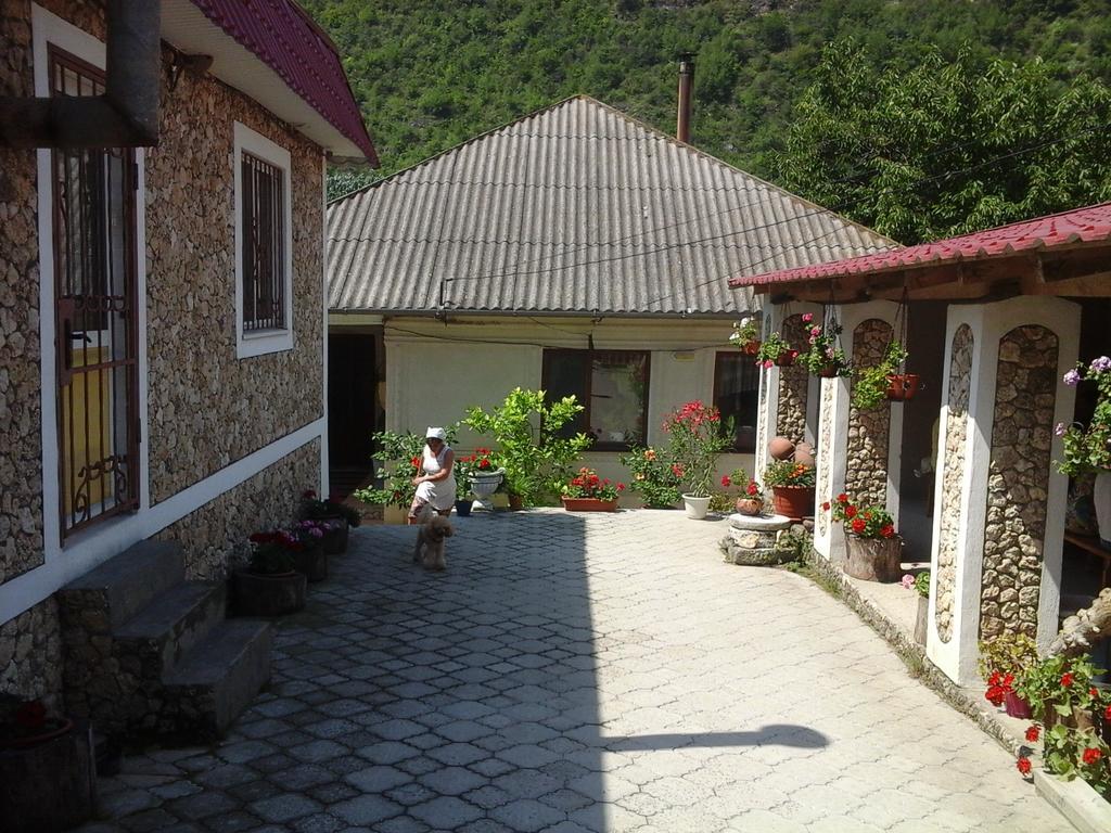 La Popas Hotell Orhei Exteriör bild