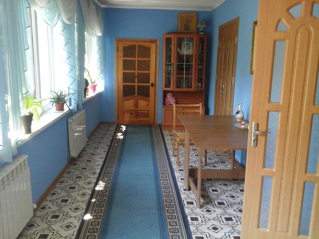 La Popas Hotell Orhei Exteriör bild