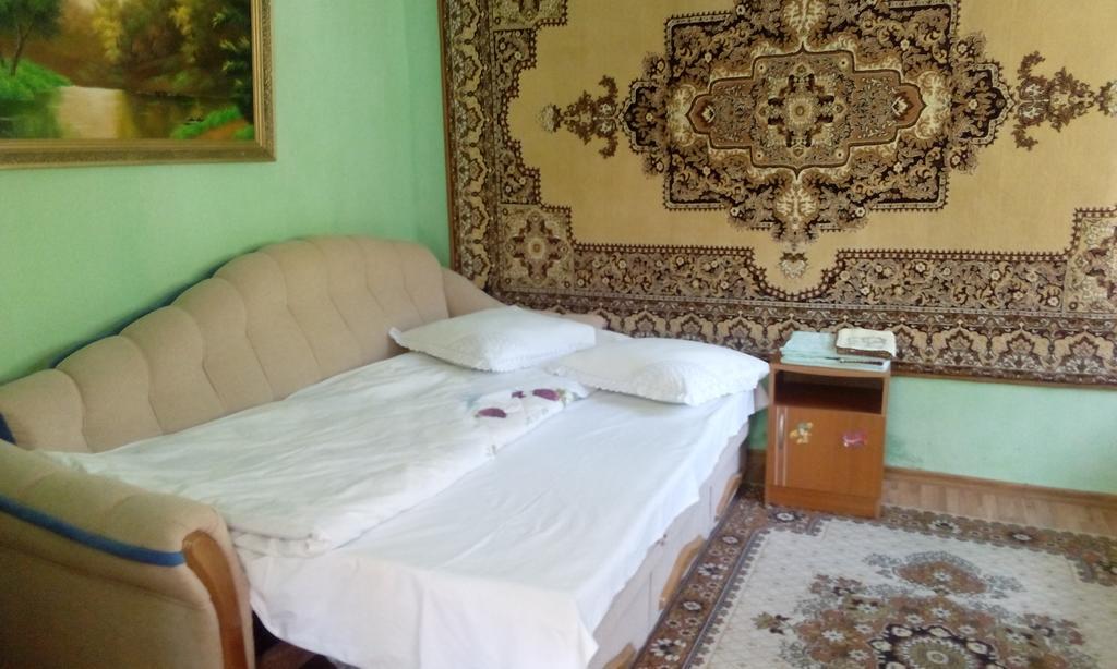 La Popas Hotell Orhei Exteriör bild