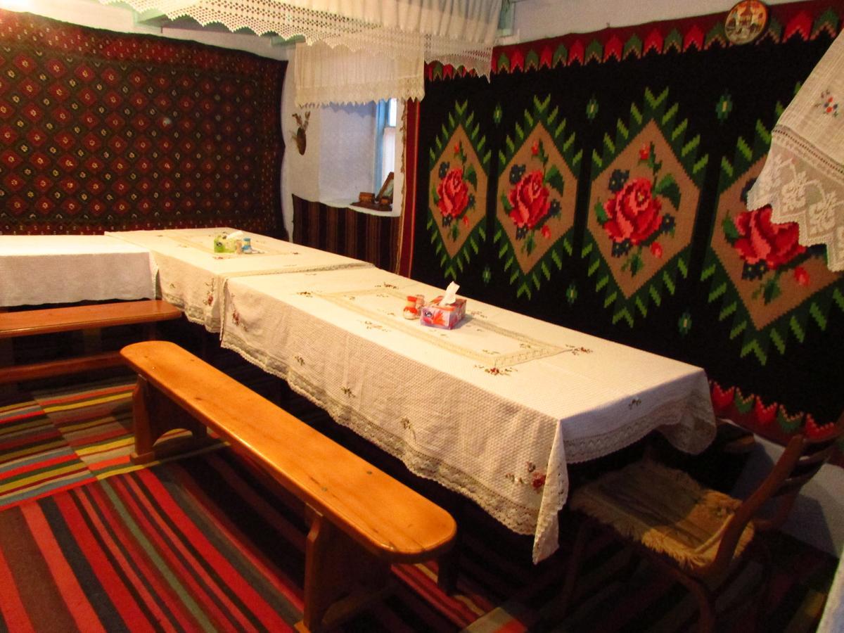 La Popas Hotell Orhei Exteriör bild